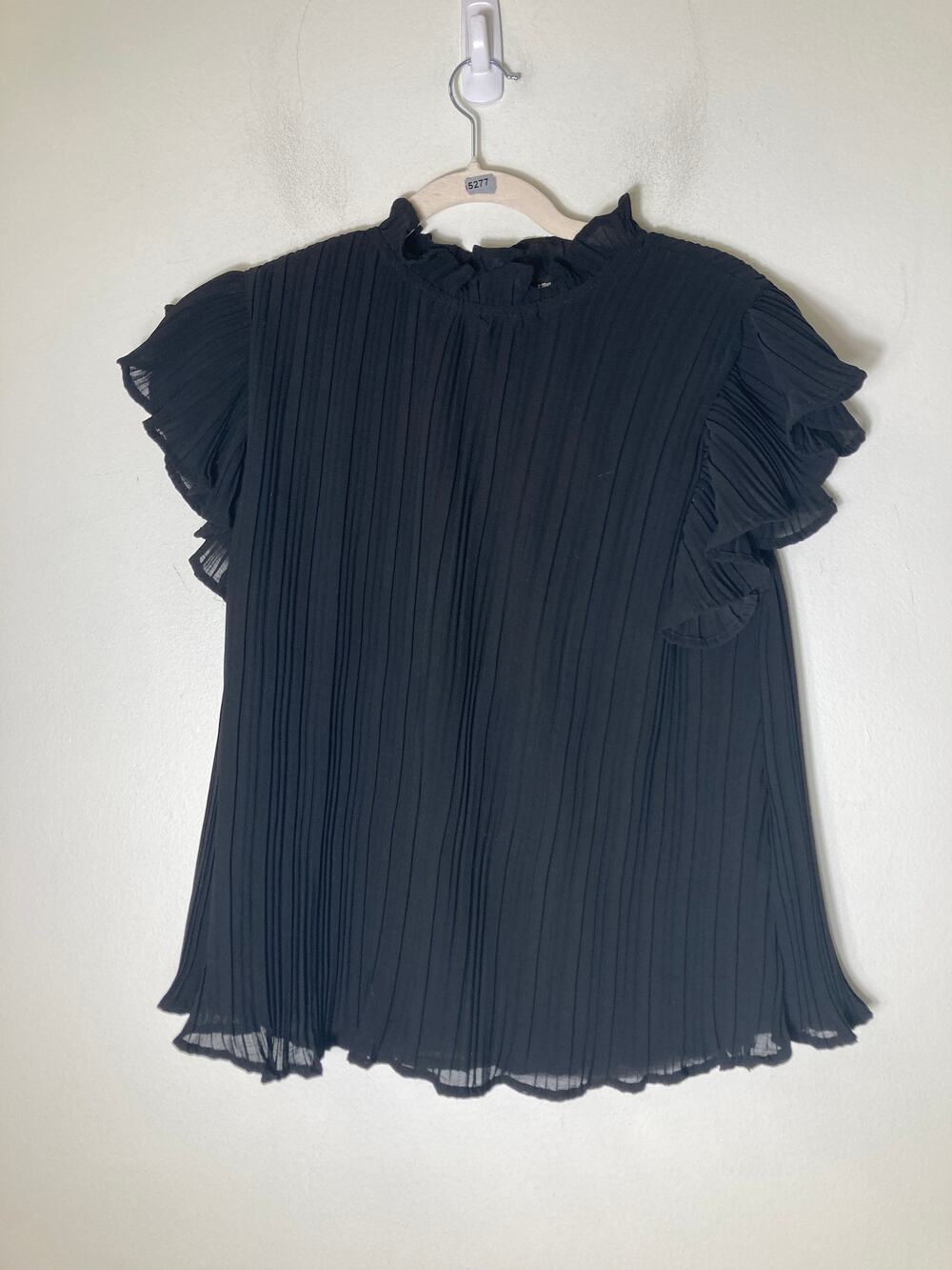 Pants Store Black Pleated Flutter Sleeve Top Sz L